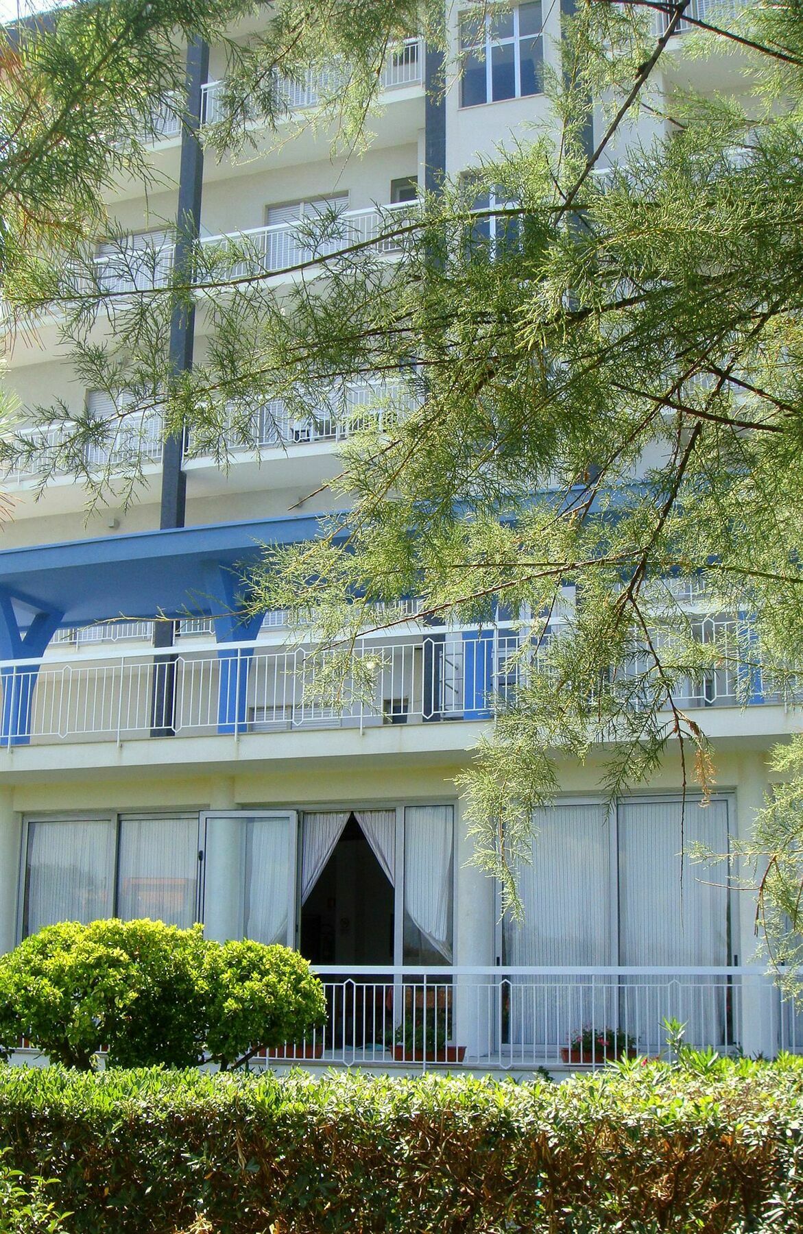 Albergo Riviera Spineta 巴蒂帕利亚 外观 照片